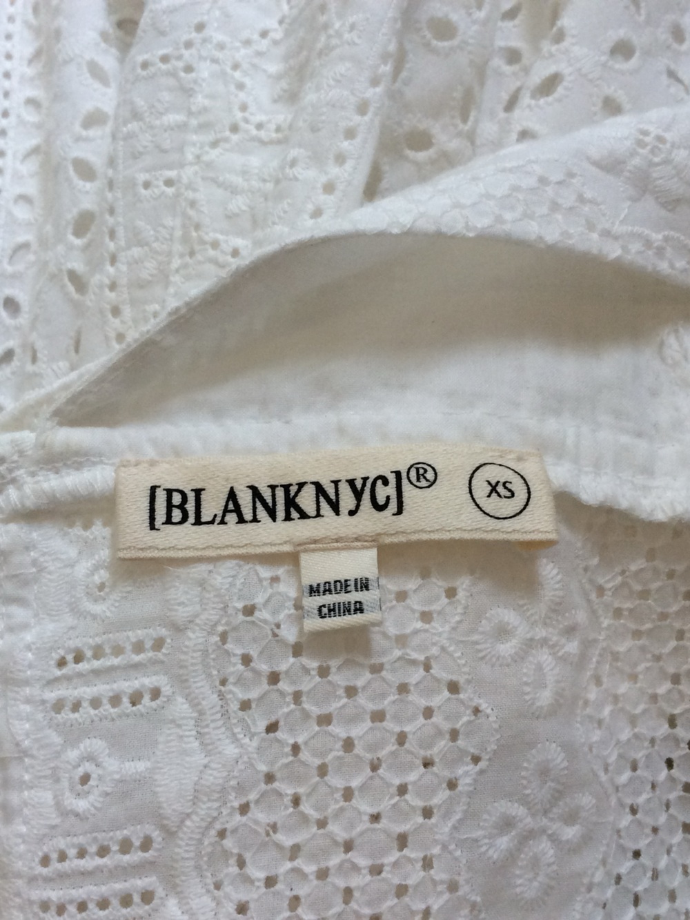 Blank NYC White Eyelet Puff Sleeve Romper - Picture 9 of 9